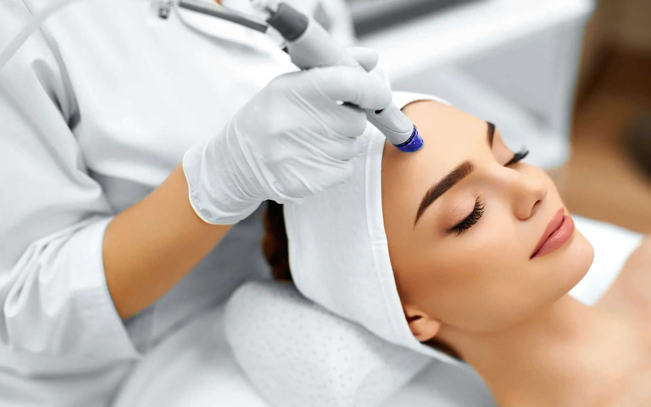 What Is Collagen Lift Therapy and How Can It Help Ageing, Loose Skin Greater London (Richmond upon Thames)?